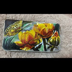Custom painting on wallet, any kind of wallet.